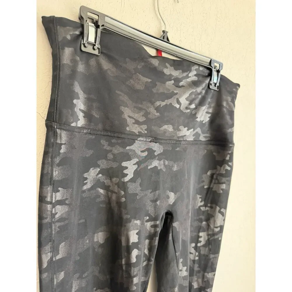 Spanx Black Camo Pull On High Waisted Skinny Leggings Womens 1X Athletic Yoga